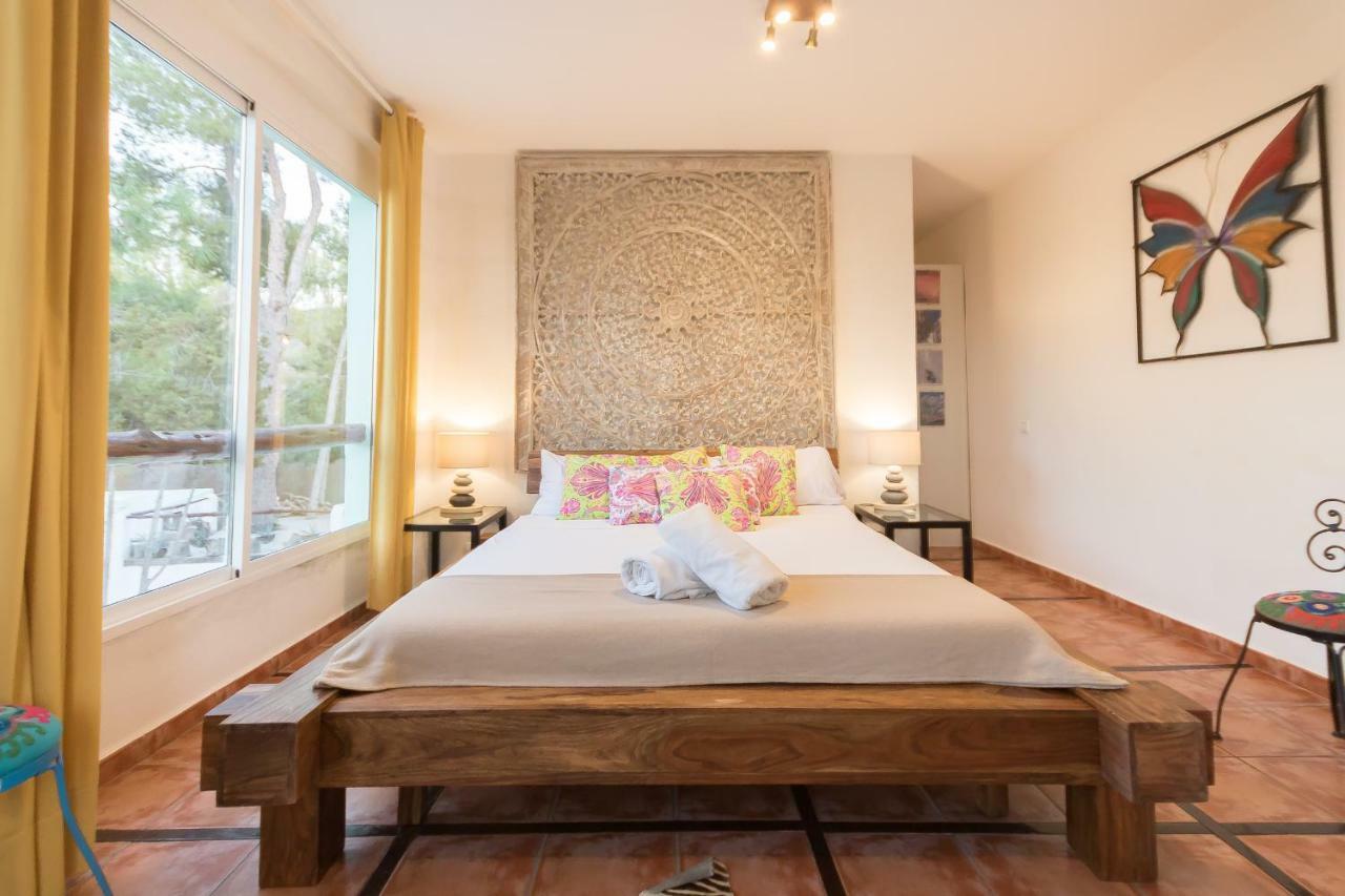 Haveli House Ibizan Rustic House Casa di campagna *